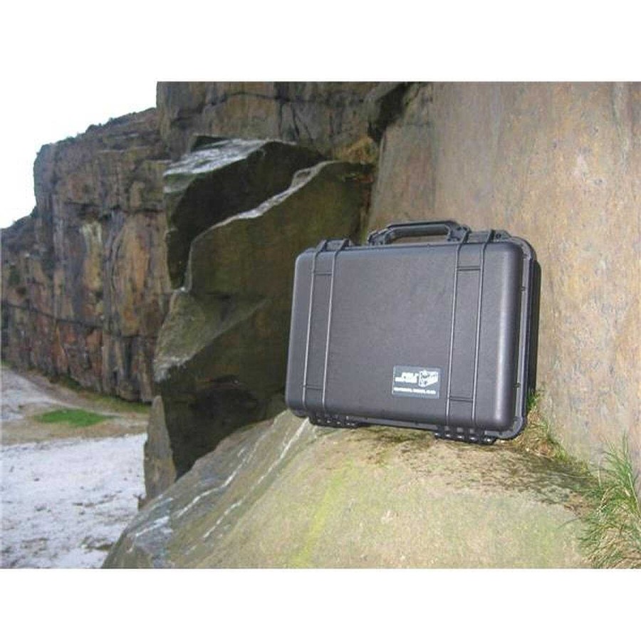 New Peli Peli Protector Case 1500 Black Foam