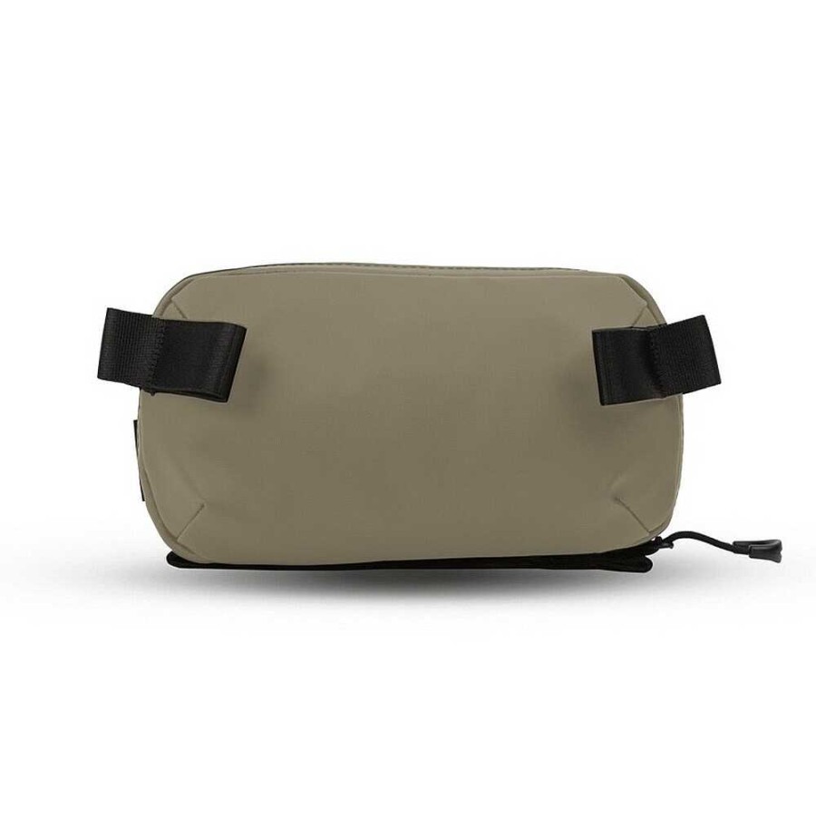 Hot Wandrd Wandrd Tech Pouch Small Yuma Tan